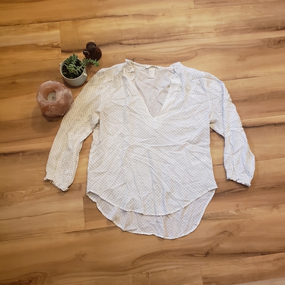 H&M Blouse - Picture 1 of 1